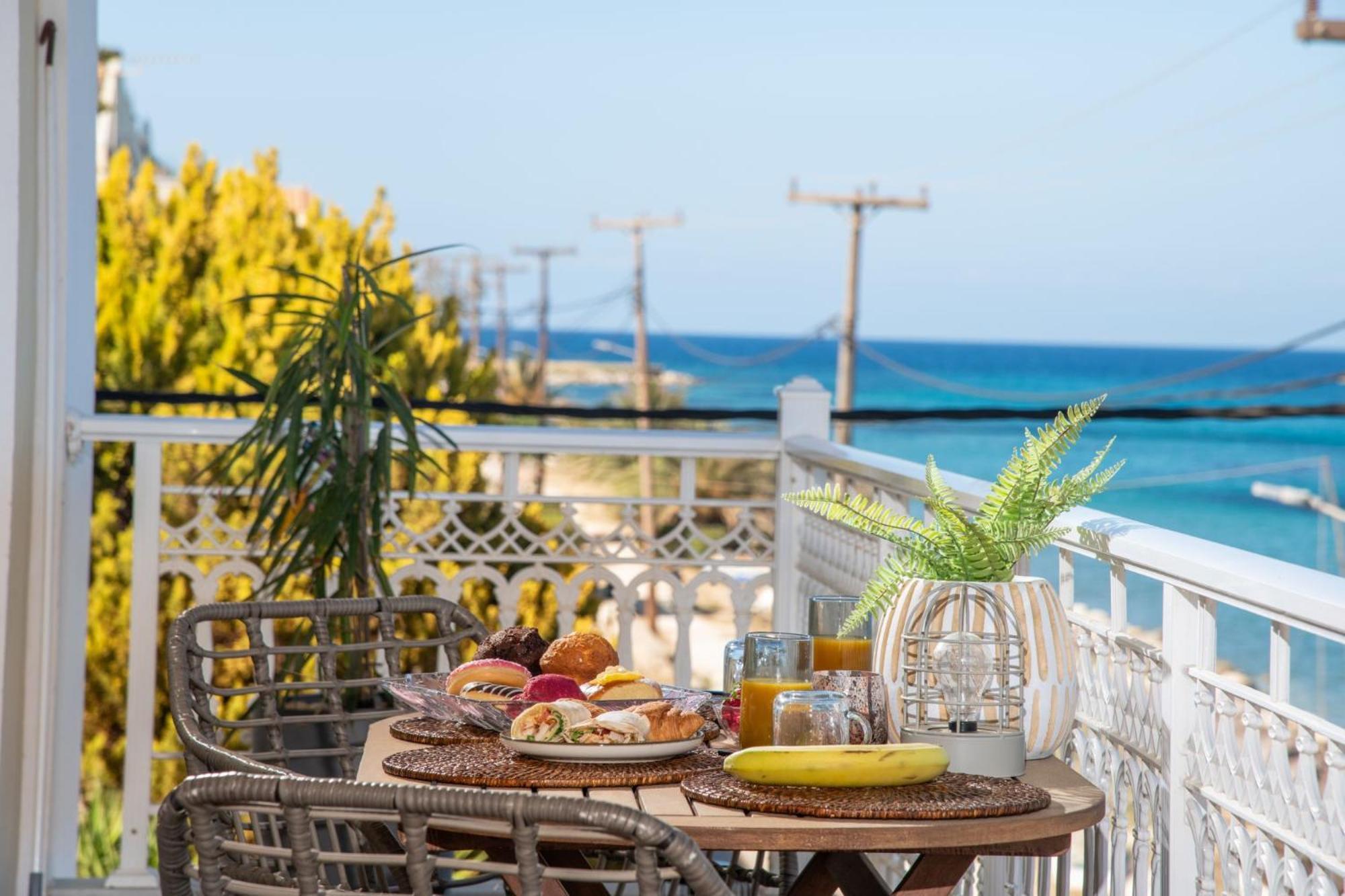 Mare Nostrum Seafront Apartment, By Zantewize Экстерьер фото